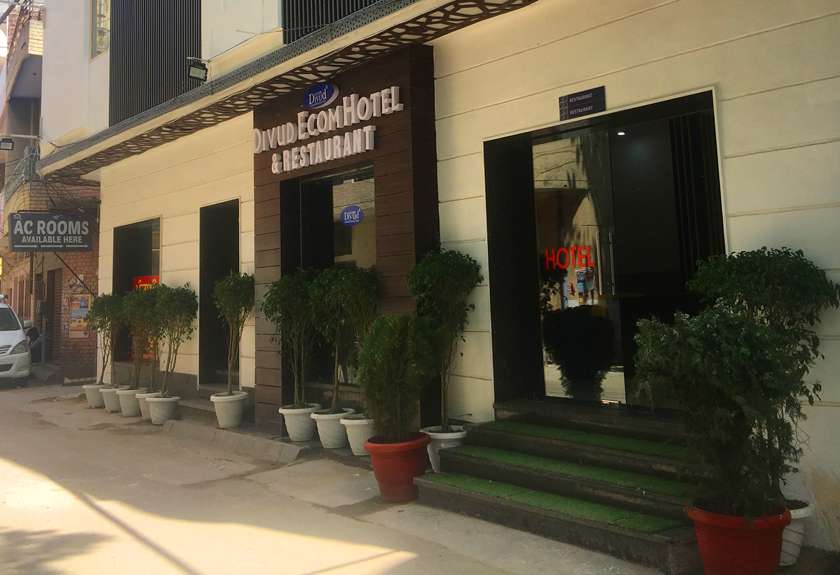 Divud Ecom Hotel In Amritsar Near Golden Temple